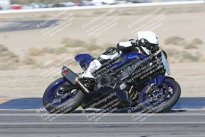 media/Jan-15-2026-Racers Edge (Thu) [[dfebeb70ab]]/2-A Group/Session 2 Turn 11 Side/